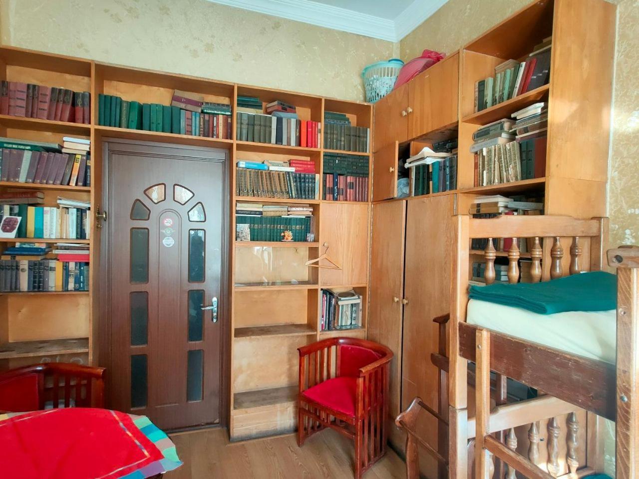 Guest House Irina Tbilisi Bagian luar foto