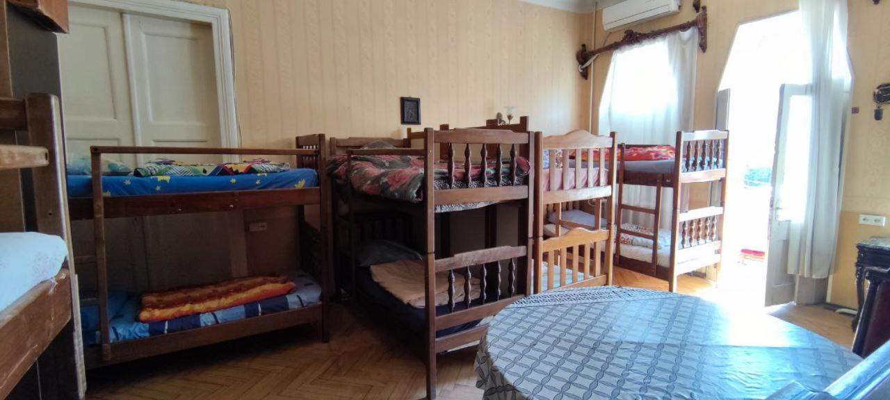 Guest House Irina Tbilisi Bagian luar foto