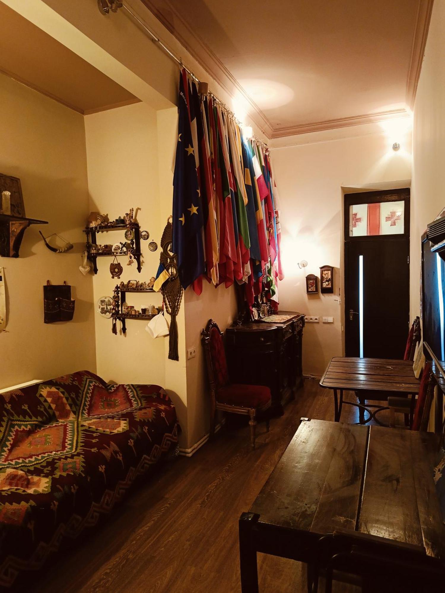 Guest House Irina Tbilisi Bagian luar foto