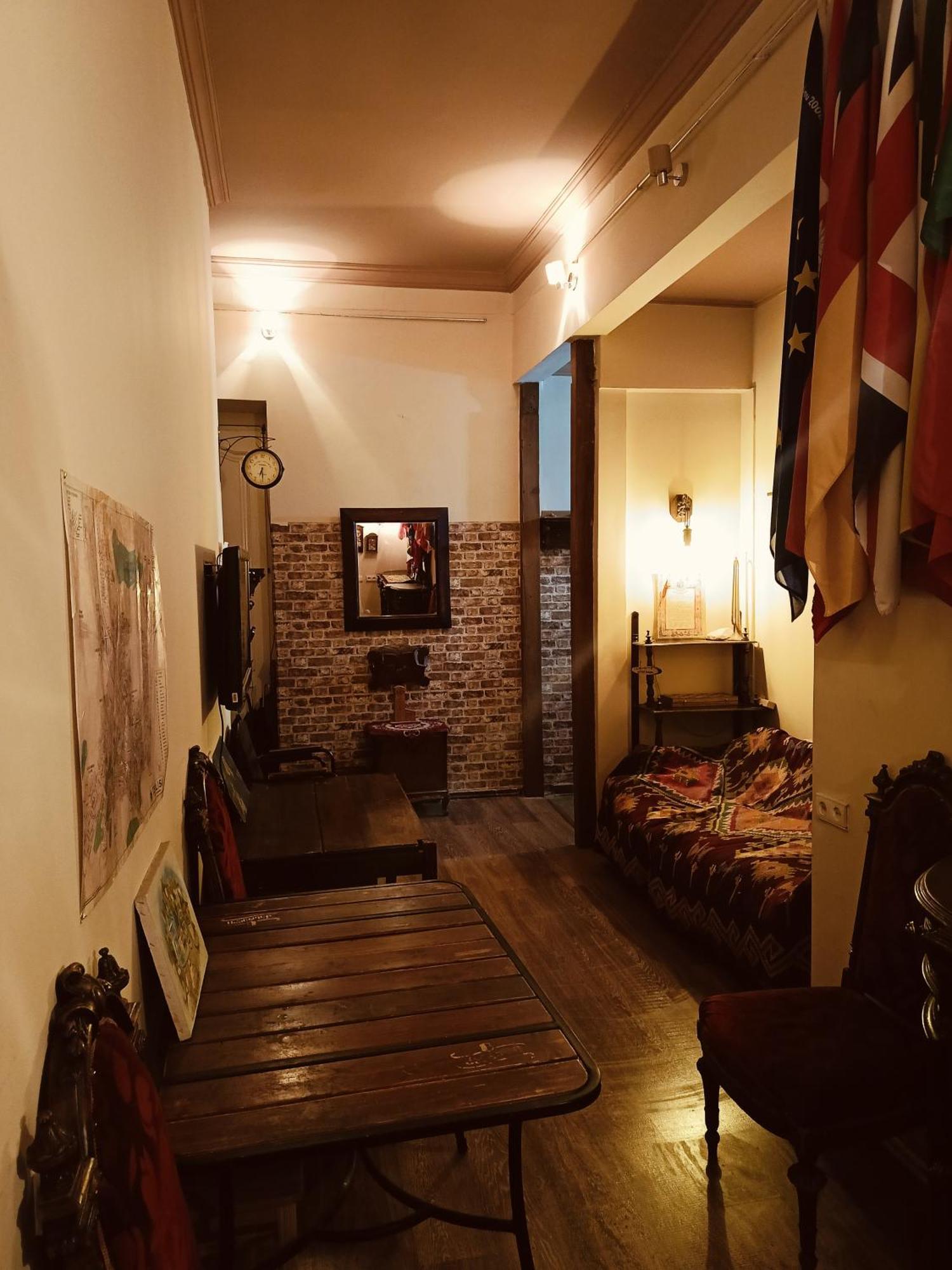 Guest House Irina Tbilisi Bagian luar foto