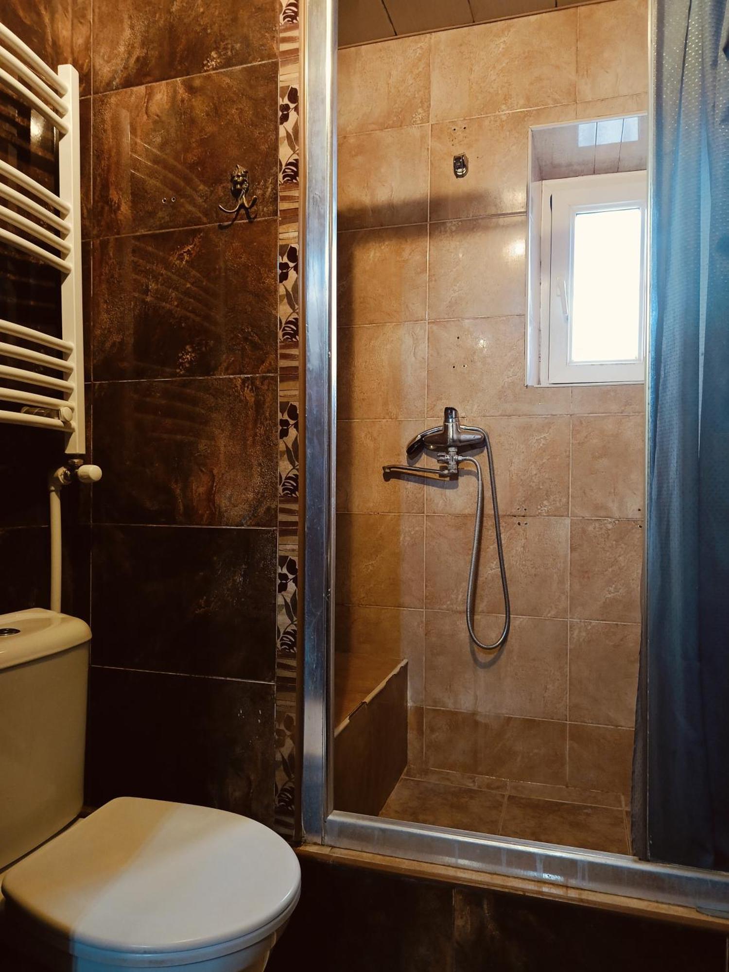 Guest House Irina Tbilisi Bagian luar foto