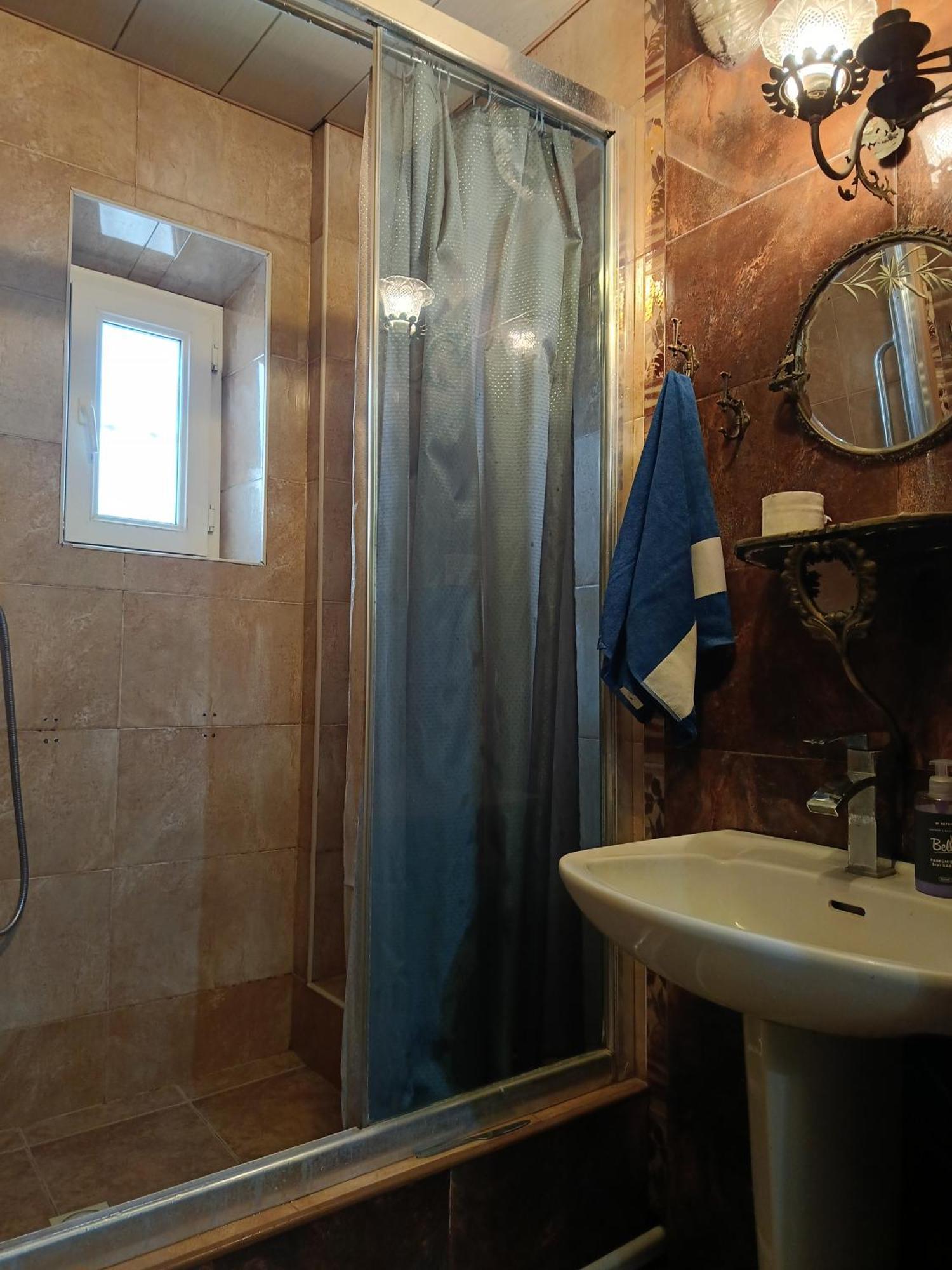 Guest House Irina Tbilisi Bagian luar foto