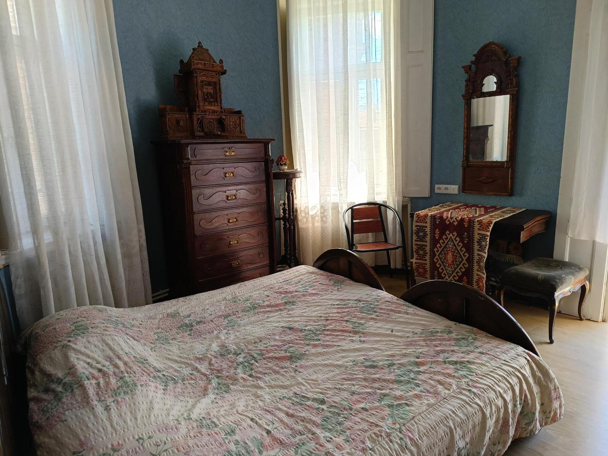 Guest House Irina Tbilisi Bagian luar foto