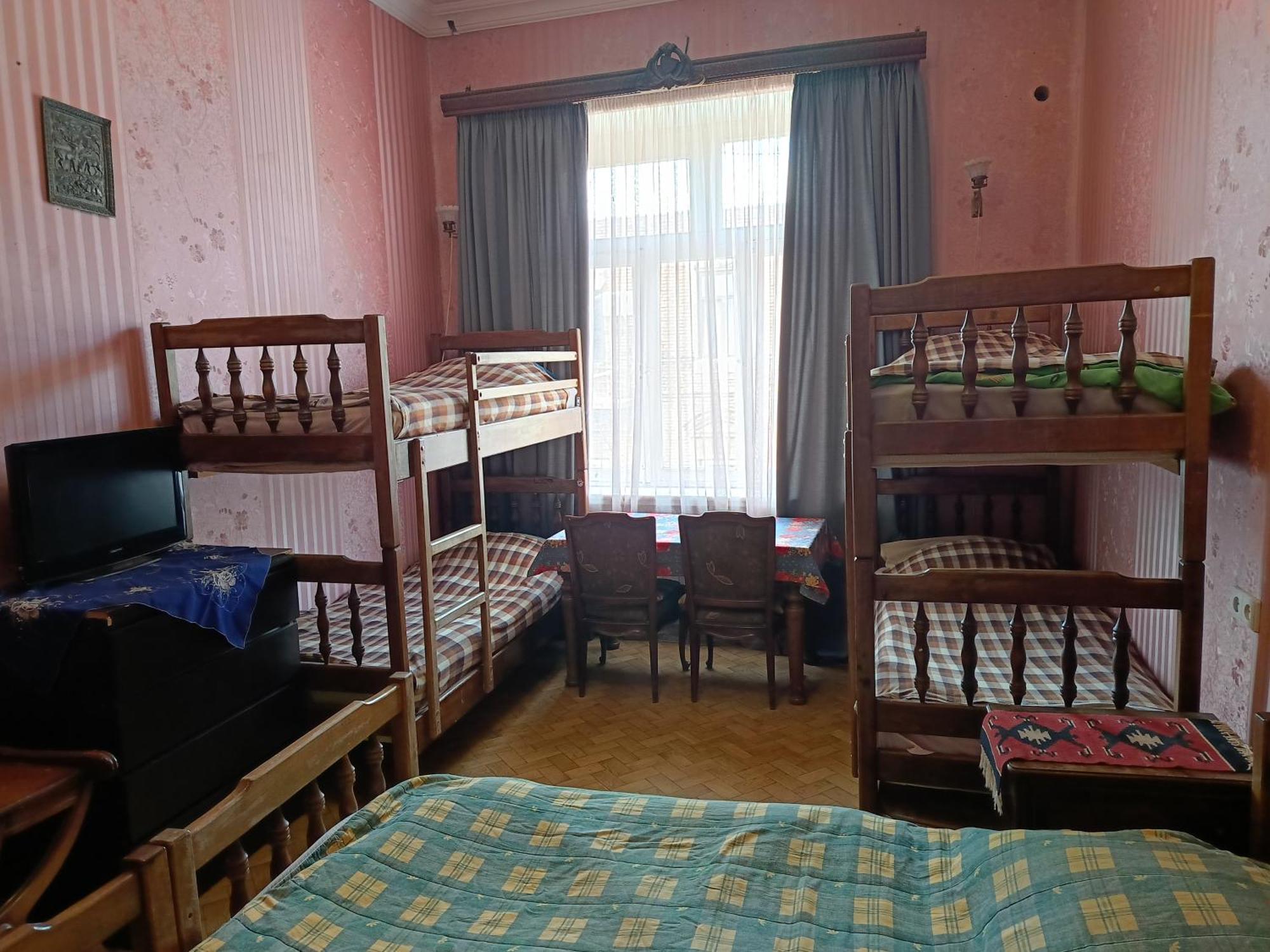 Guest House Irina Tbilisi Bagian luar foto