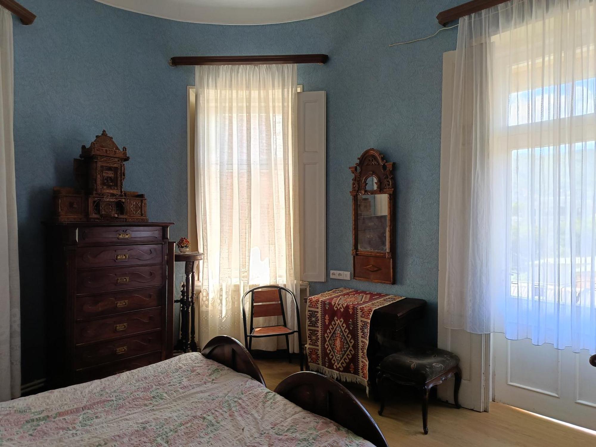 Guest House Irina Tbilisi Bagian luar foto